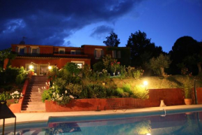 Отель Villa des Roses  Руссилльон